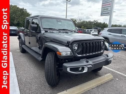 2024 Jeep Gladiator Sport