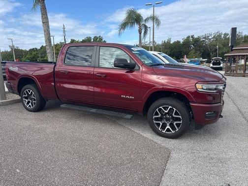 Delmonico Red Pearlcoat 2025 RAM 1500 Laramie