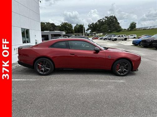 2024 Dodge Charger Daytona Scat Pack