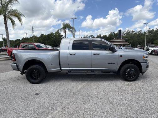 Billet Silver Metallic Clearcoat 2023 RAM 3500 Laramie