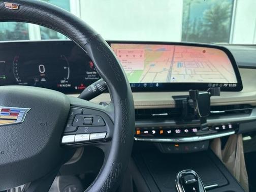 2024 Cadillac XT4 Luxury