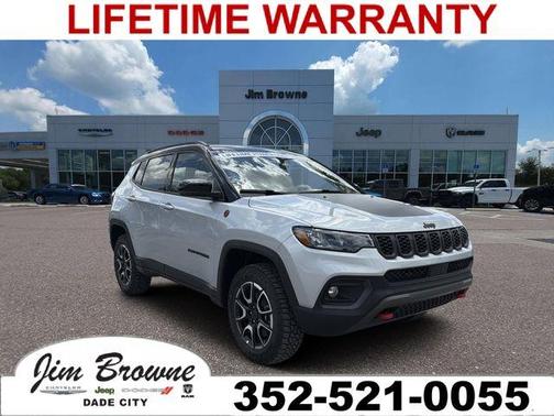 Silver Zynith 2026 Jeep Compass Trailhawk