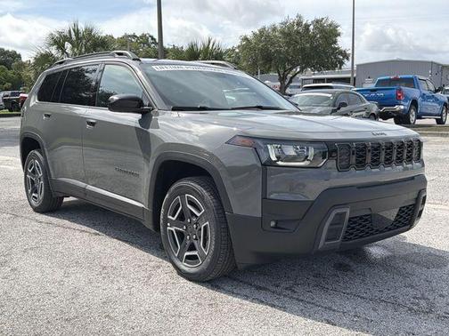 Sting Gray Clearcoat 2026 Jeep Cherokee LAREDO/LIMITED