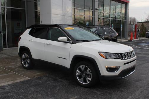 Photo 3 of 29 of 2020 Jeep Compass Limited