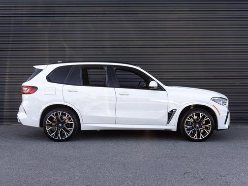 Alpine White 2021 BMW X5 M Base
