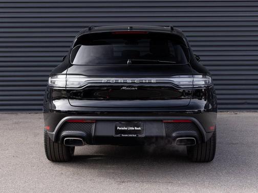 2026 Porsche Macan Macan