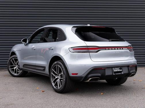 2026 Porsche Macan Macan