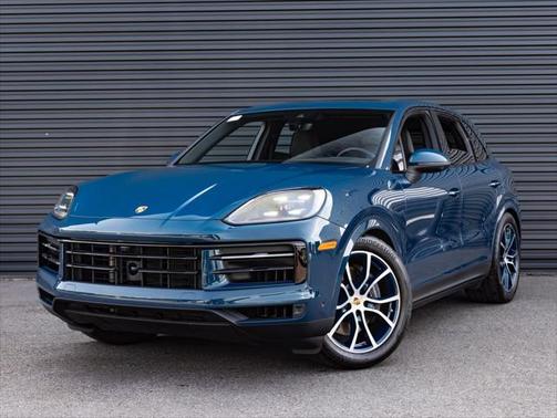 2024 Porsche Cayenne Base