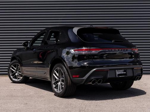 2025 Porsche Macan T