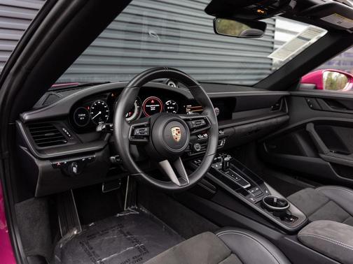 2023 Porsche 911 Targa 4 GTS