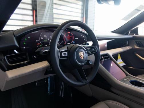 2025 Porsche Taycan