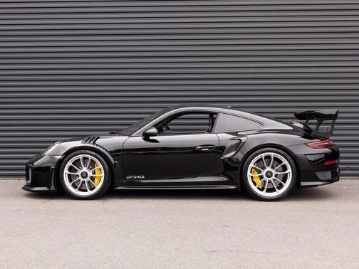 2018 Porsche 911 GT2 RS