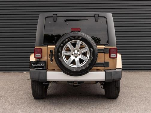 Copper Brown Pearlcoat 2015 Jeep Wrangler Unlimited Sahara