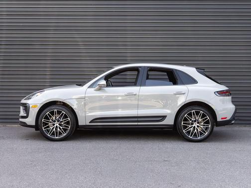 Chalk 2026 Porsche Macan Macan