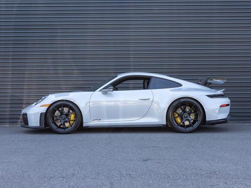 Ice Grey Metallic 2026 Porsche 911 GT3