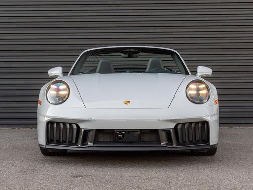 Ice Grey Metallic 2026 Porsche 911 Carrera 4 GTS