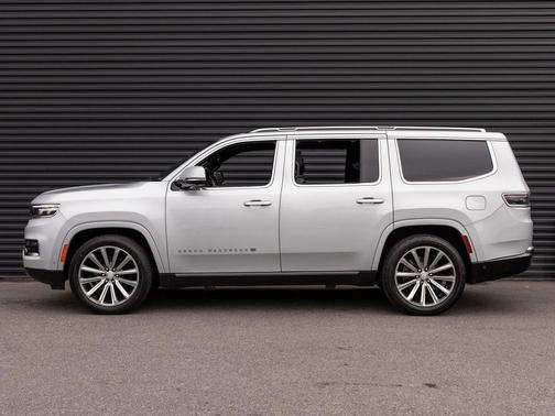2022 Jeep Grand Wagoneer Series II 4x4