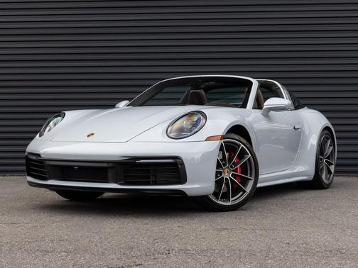 2024 Porsche 911 Targa 4S