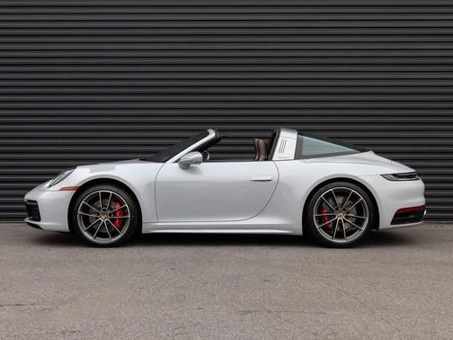 2024 Porsche 911 Targa 4S