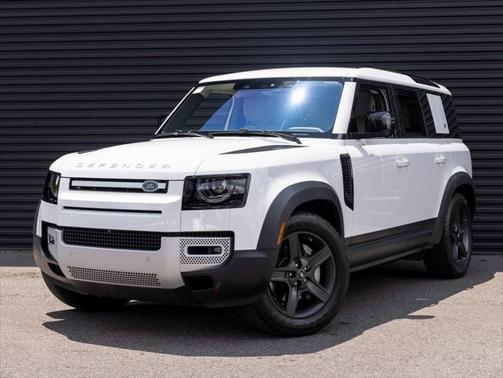 2021 Land Rover Defender 110 SE