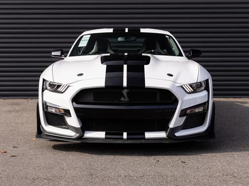 2020 Ford Shelby GT500 Base