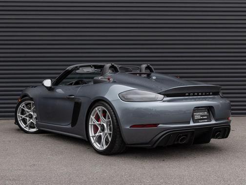 2025 Porsche 718 Spyder RS