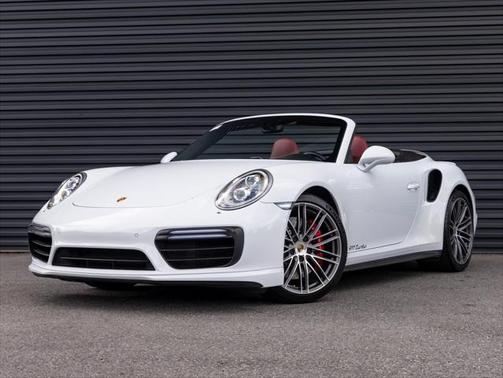 2017 Porsche 911 Turbo