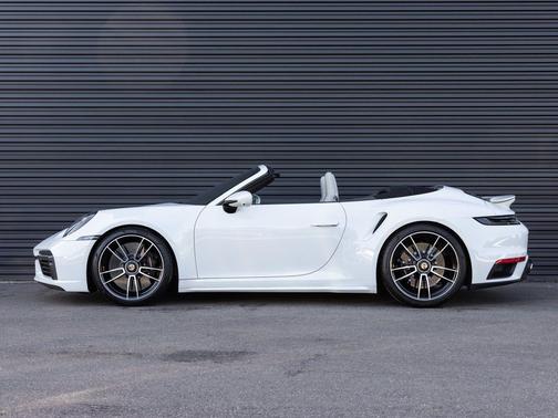 2024 Porsche 911 911 Turbo S Cabriolet