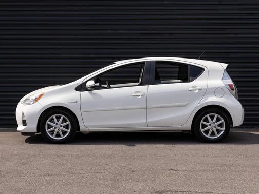2012 Toyota Prius c Two
