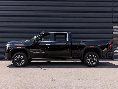 2024 GMC Sierra 2500 Denali Ultimate
