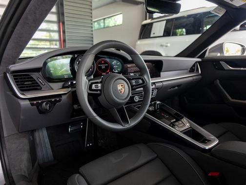 2024 Porsche 911 Carrera S