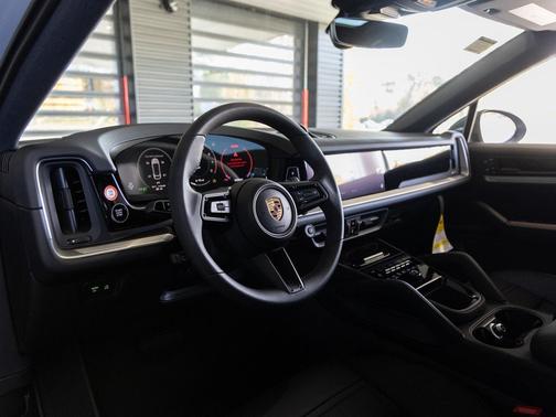 2026 Porsche Cayenne Cayenne