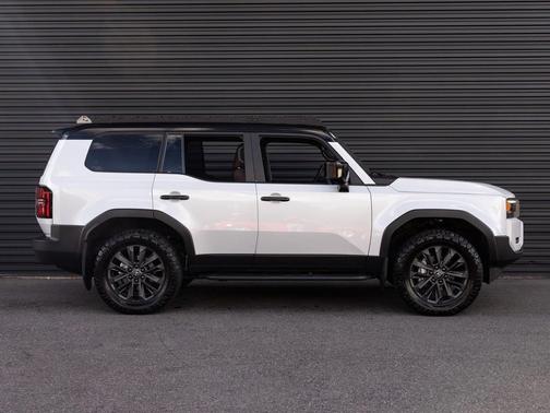 2024 Toyota Land Cruiser Base