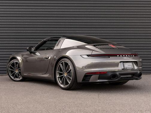 2024 Porsche 911 Targa 4S