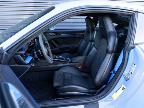 Shark Blue 2022 Porsche 911 GT3