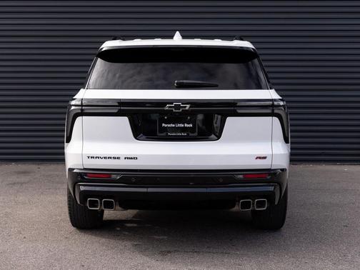 2025 Chevrolet Traverse RS