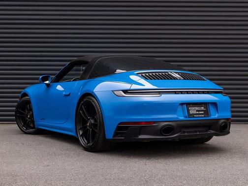 2023 Porsche 911 Targa 4 GTS