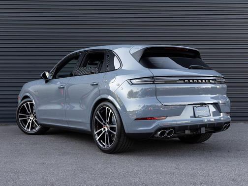 2026 Porsche Cayenne S
