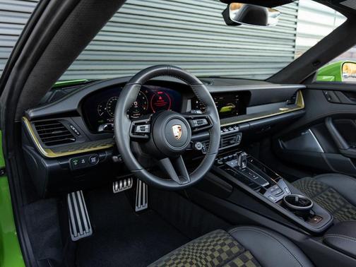 2026 Porsche 911 911 Spirit 70 Cabriolet