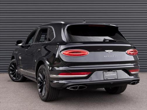 2022 Bentley Bentayga V8