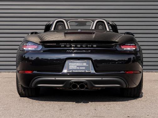 2024 Porsche 718 Boxster S
