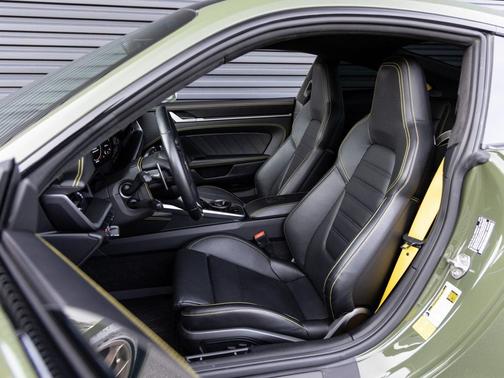 2022 Porsche 911 Turbo S