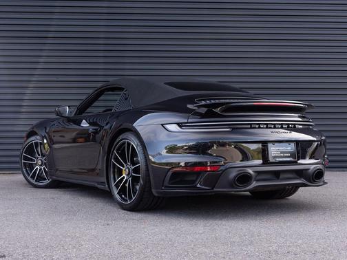 2021 Porsche 911 Turbo S