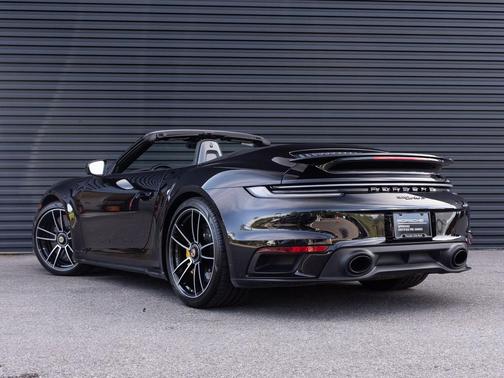 2021 Porsche 911 Turbo S