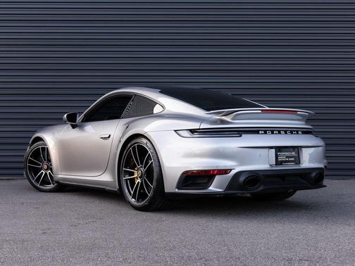2023 Porsche 911 Turbo S
