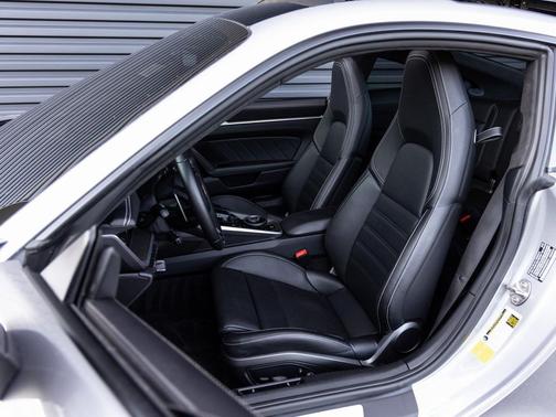 2023 Porsche 911 Turbo S