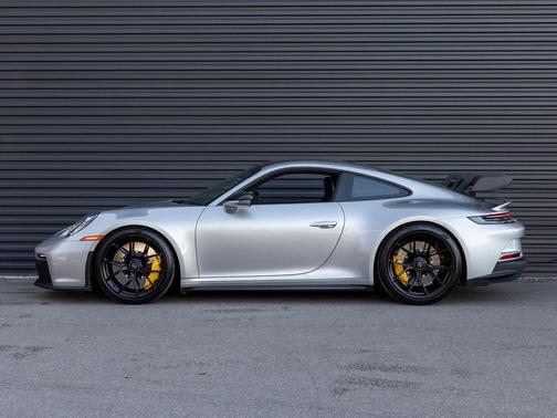 2024 Porsche 911 GT3