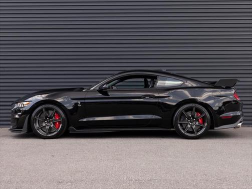 2022 Ford Shelby GT500 Base