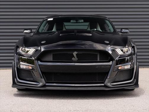 2022 Ford Shelby GT500 Base