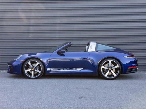 2024 Porsche 911 Targa 4
